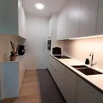 公寓 Bartine - Modern And Spacious Flat Near The Sea, Free Parking Space *