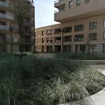 Bartine - Modern And Spacious Flat Near The Sea, Free Parking Space