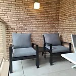 公寓 Bartine - Modern And Spacious Flat Near The Sea, Free Parking Space *