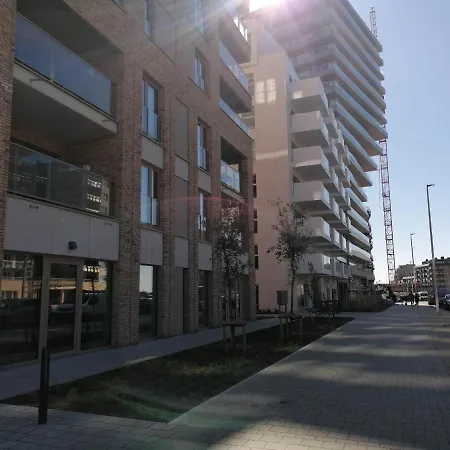 Апартаменти Bartine - Modern And Spacious Flat Near The Sea, Free Parking Space *