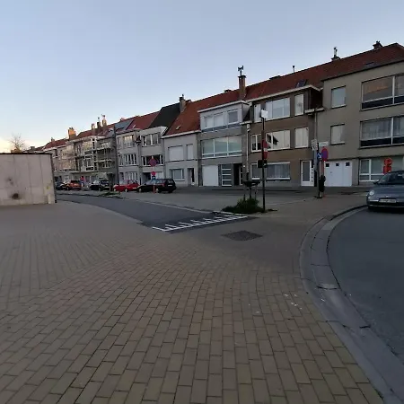 Lägenhet Bartine - Modern And Spacious Flat Near The Sea, Free Parking Space *