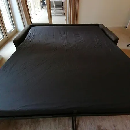 Apartment Bartine - Modern And Spacious Flat Near The Sea, Free Parking Space *