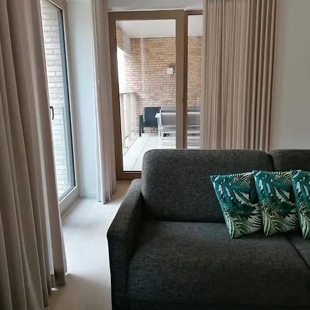Lägenhet Bartine - Modern And Spacious Flat Near The Sea, Free Parking Space