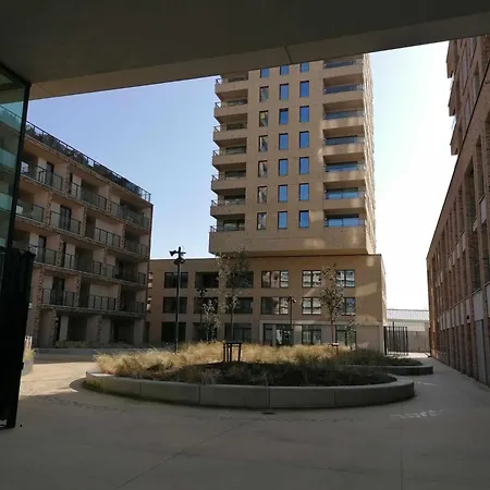 Bartine - Modern And Spacious Flat Near The Sea, Free Parking Space Διαμέρισμα Οστένδη
