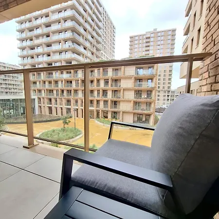 Bartine - Modern And Spacious Flat Near The Sea, Free Parking Space * Остенде