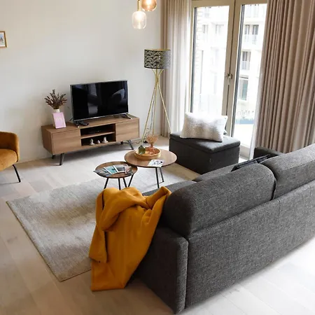 Bartine - Modern And Spacious Flat Near The Sea, Free Parking Space Οστένδη