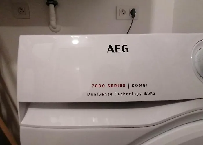 Bartine - Modern And Spacious Flat Near The Sea, Free Parking Space 奥斯滕德