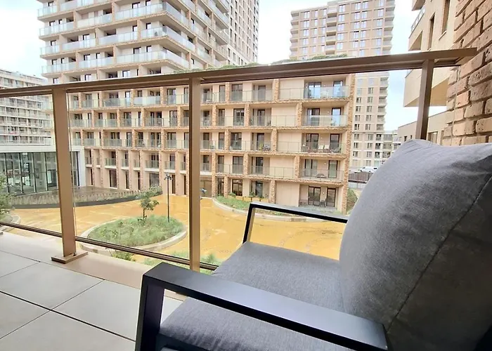 Bartine - Modern And Spacious Flat Near The Sea, Free Parking Space * 奥斯滕德