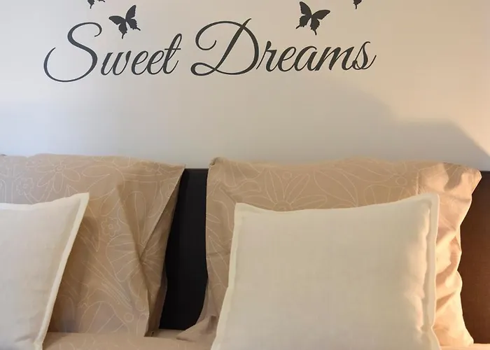 Bartine - Modern And Spacious Flat Near The Sea, Free Parking Space 公寓 奥斯滕德