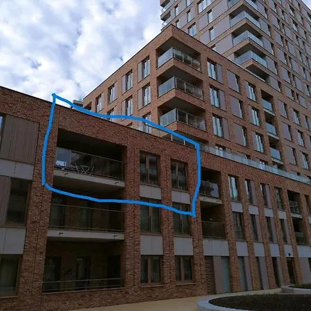 公寓 Bartine - Modern And Spacious Flat Near The Sea, Free Parking Space