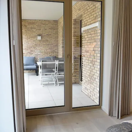 Bartine - Modern And Spacious Flat Near The Sea, Free Parking Space 奥斯滕德