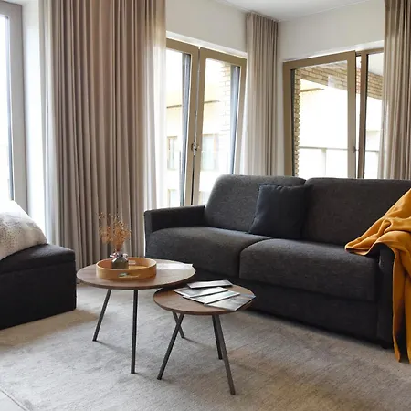 Bartine - Modern And Spacious Flat Near The Sea, Free Parking Space *
