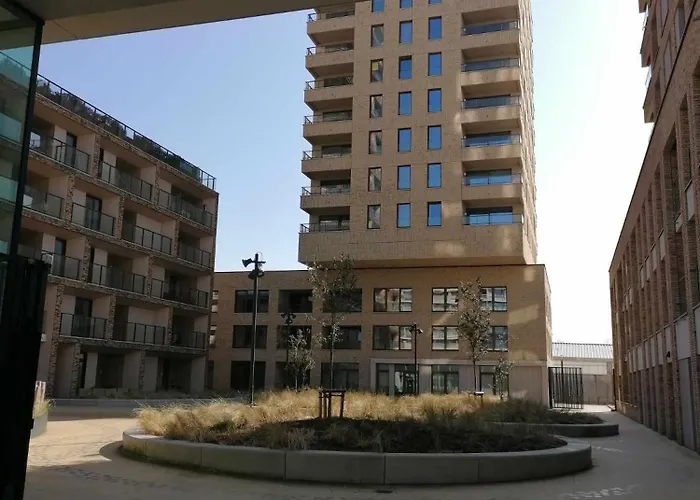 Bartine - Modern And Spacious Flat Near The Sea, Free Parking Space Apartman Ostende