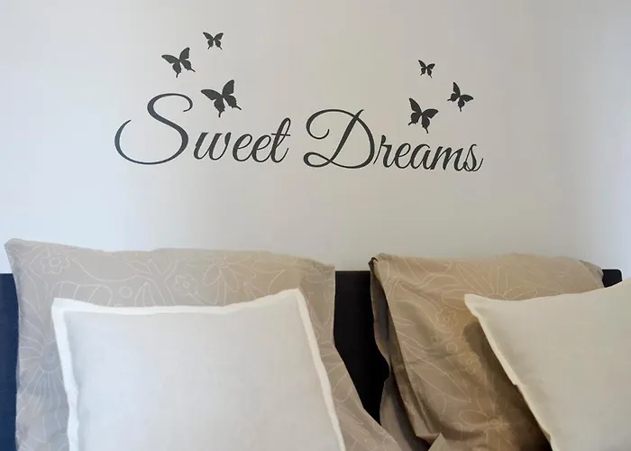 Apartman Bartine - Modern And Spacious Flat Near The Sea, Free Parking Space Ostende